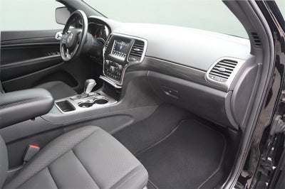 2019 Jeep Grand Cherokee Laredo E