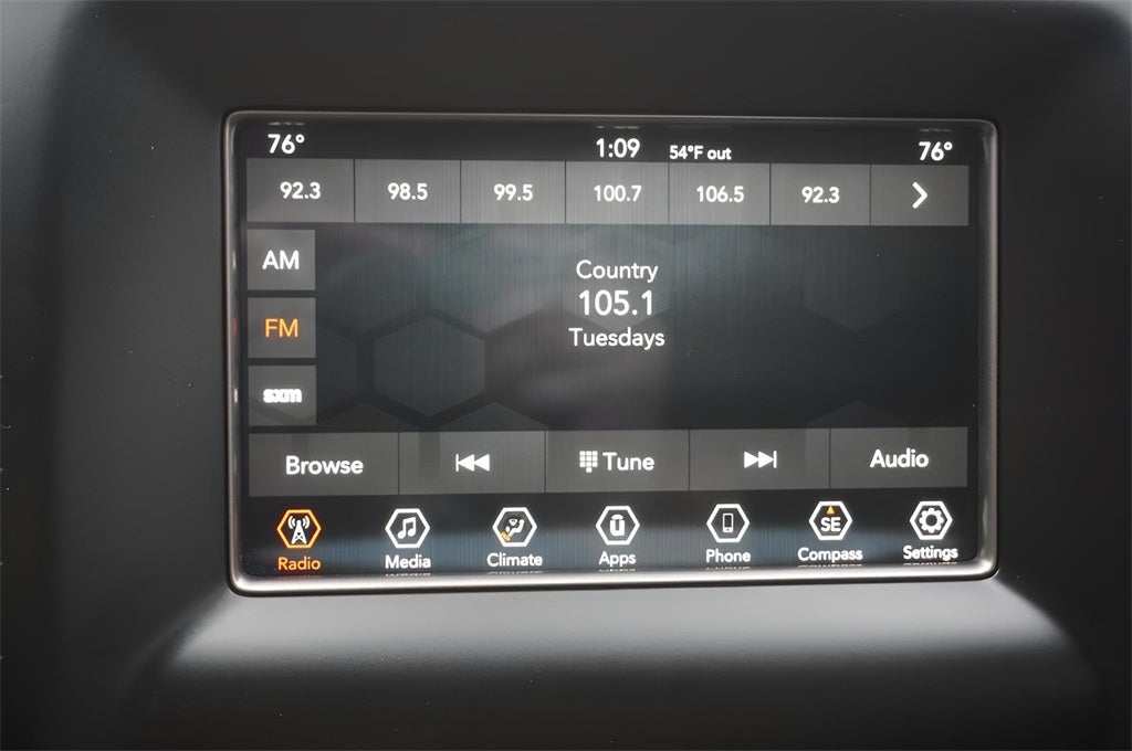 2019 Jeep Grand Cherokee Laredo E