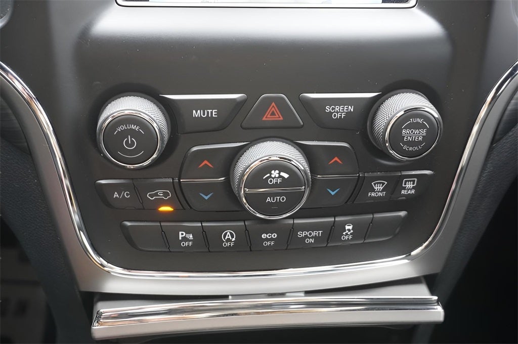 2019 Jeep Grand Cherokee Laredo E