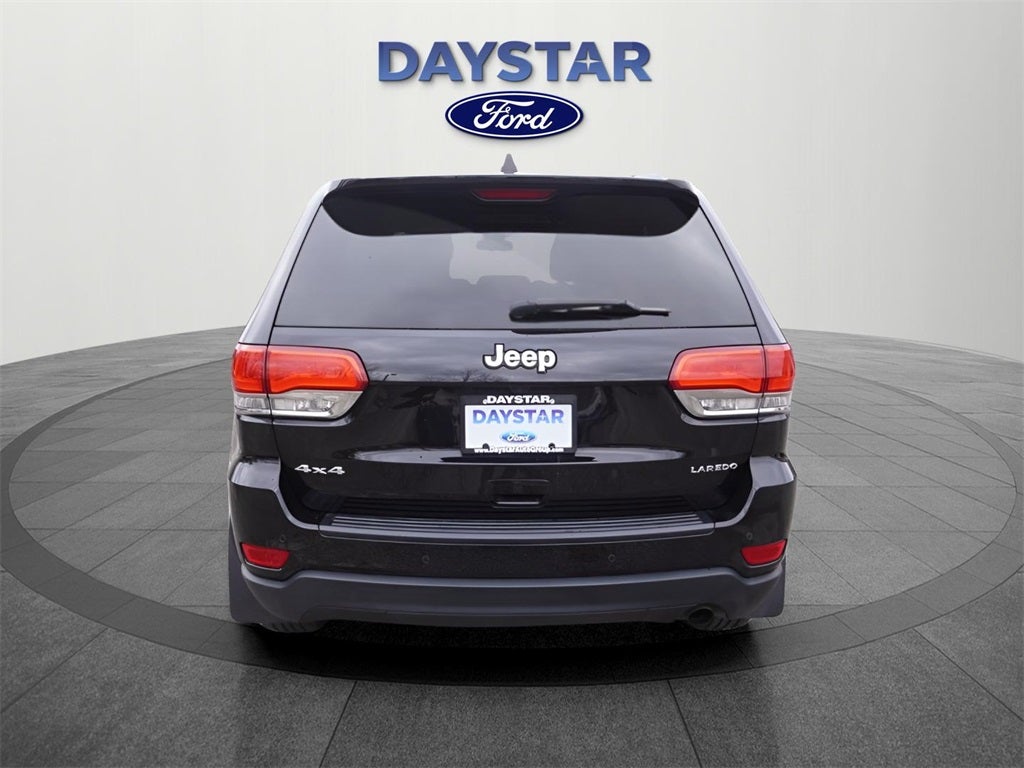 2019 Jeep Grand Cherokee Laredo E