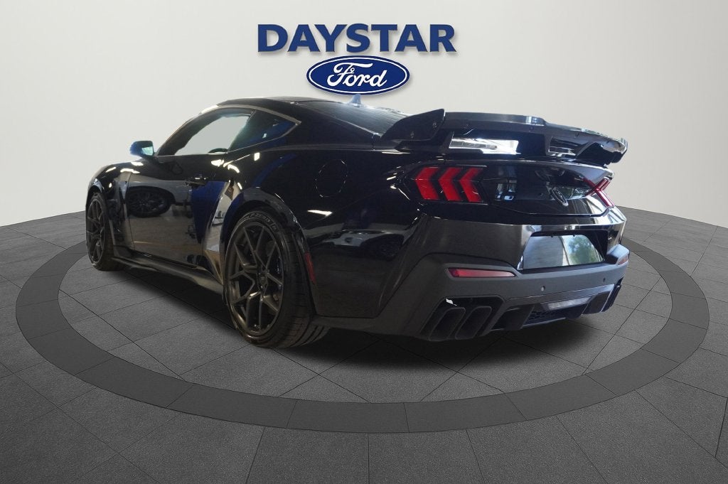 2026 Ford Mustang Dark Horse