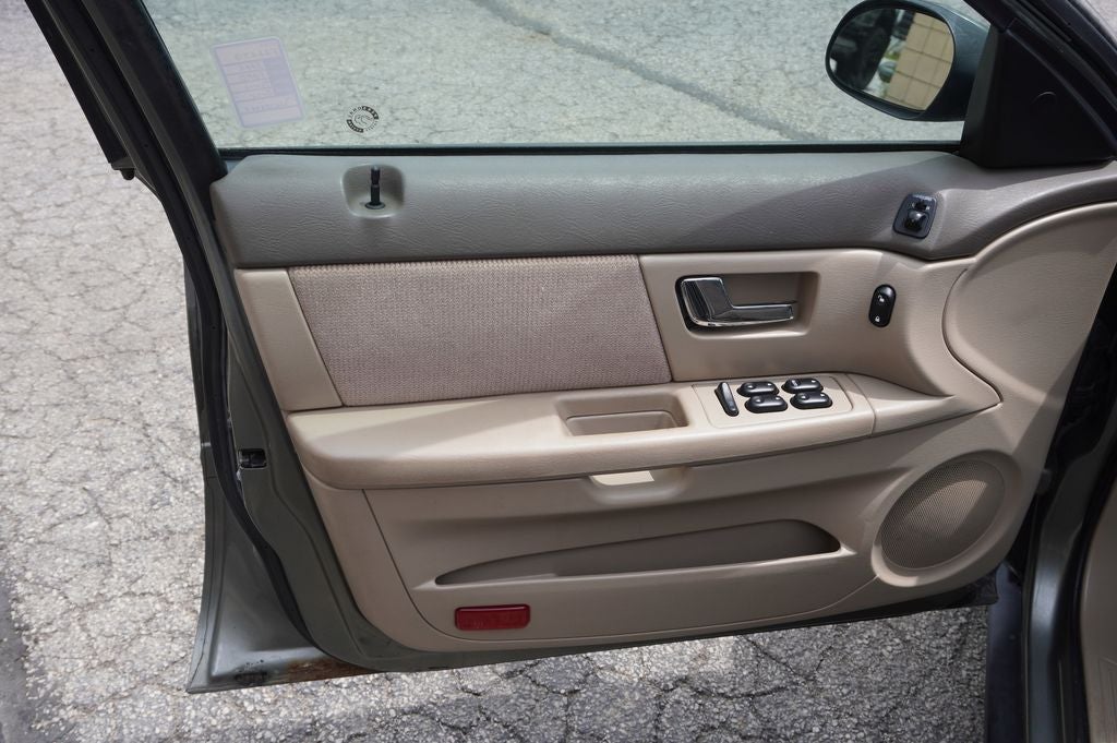 2002 Ford Taurus SE