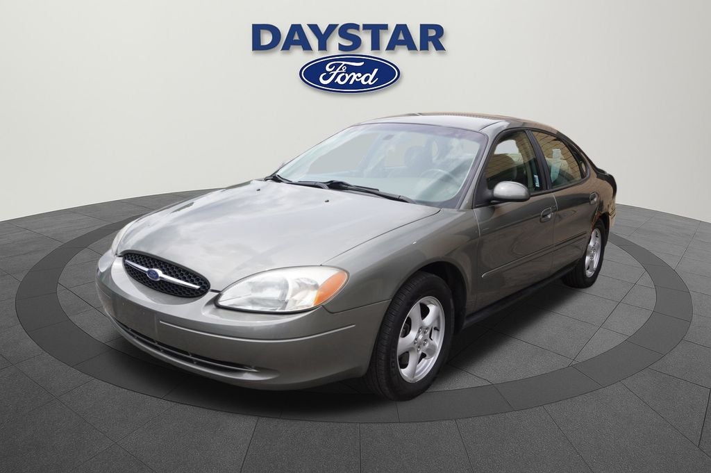 2002 Ford Taurus SE