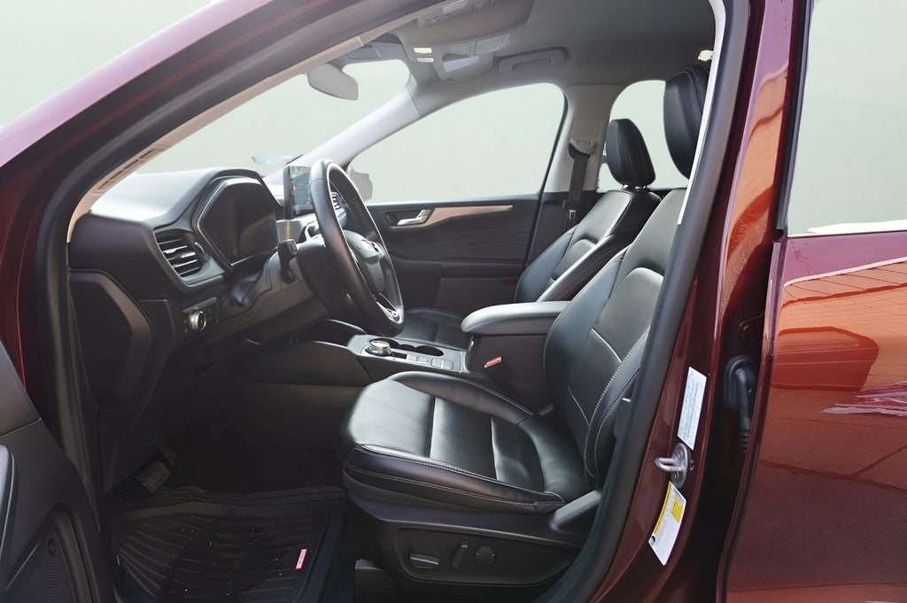 2021 Ford Escape Plug-In Hybrid Titanium