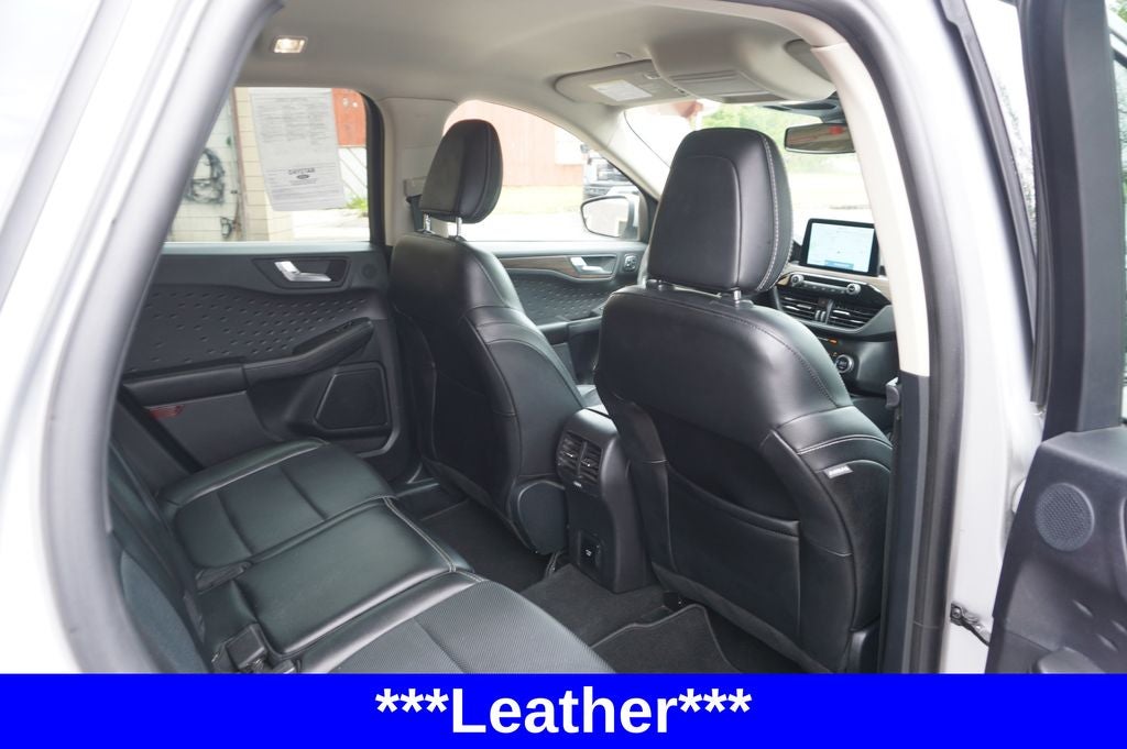 2020 Ford Escape Titanium