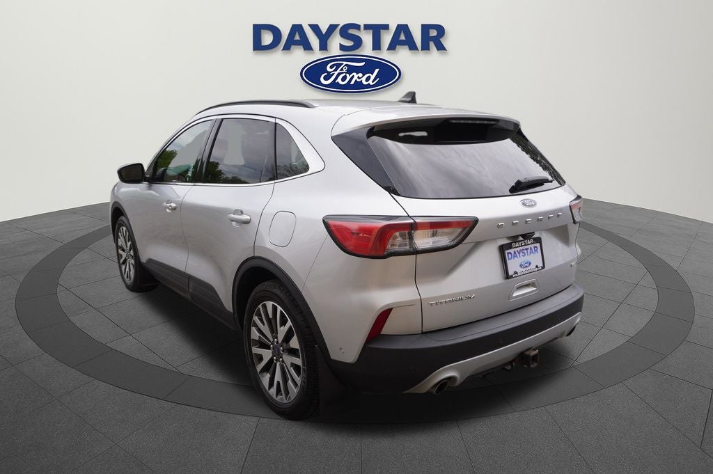 2020 Ford Escape Titanium