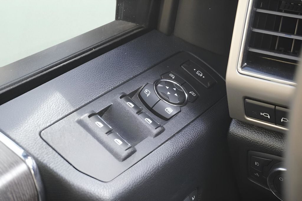 2020 Ford F-250SD Lariat