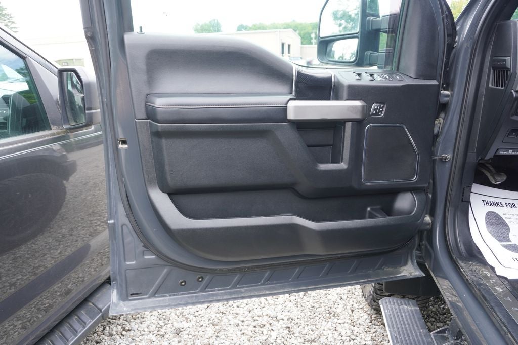 2021 Ford F-350SD Platinum