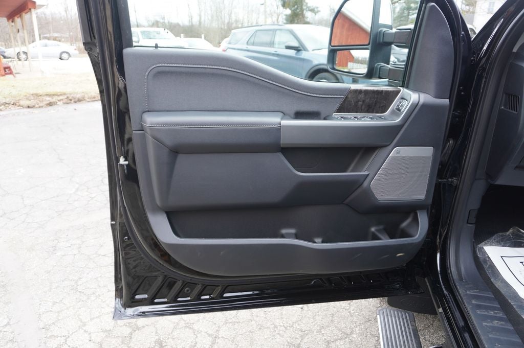 2026 Ford F-350SD Lariat DRW