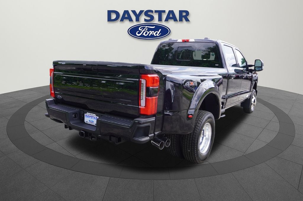 2026 Ford F-350SD Platinum DRW