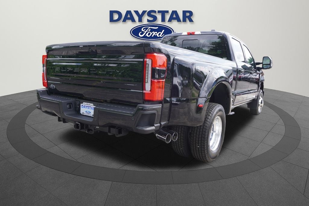 2026 Ford F-350SD Platinum DRW