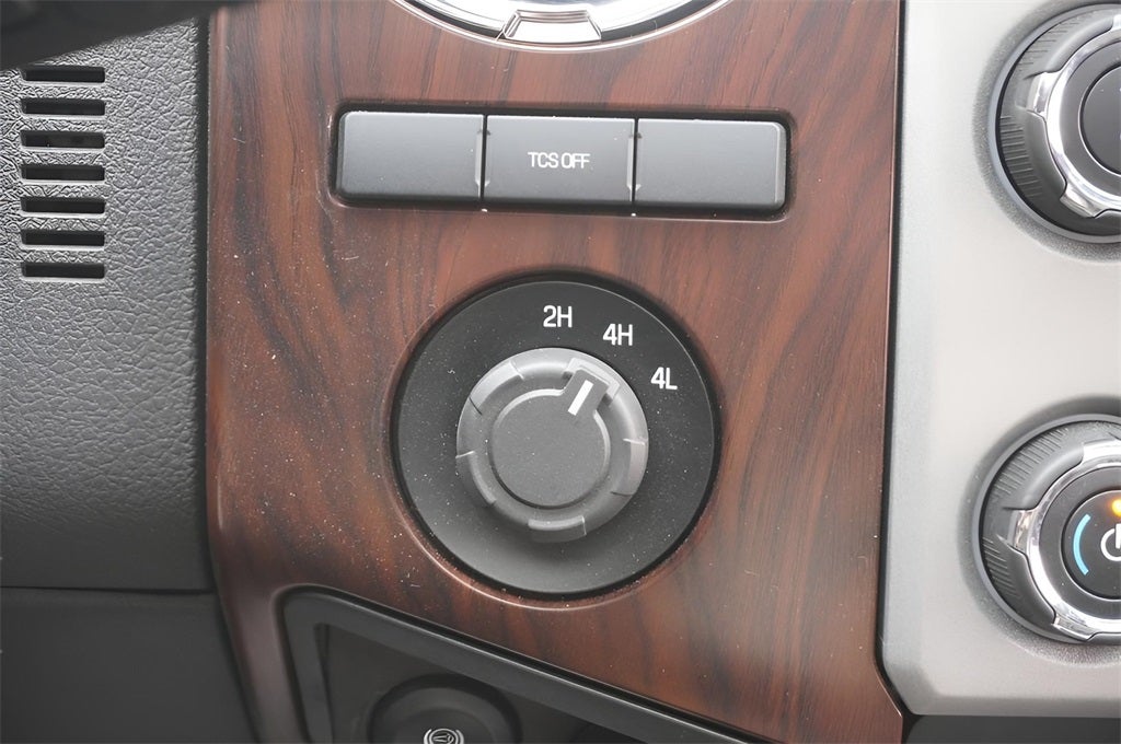 2016 Ford F-350SD Lariat DRW