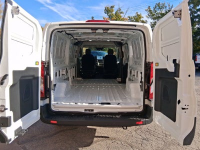 2027 Ford Transit-250 Base