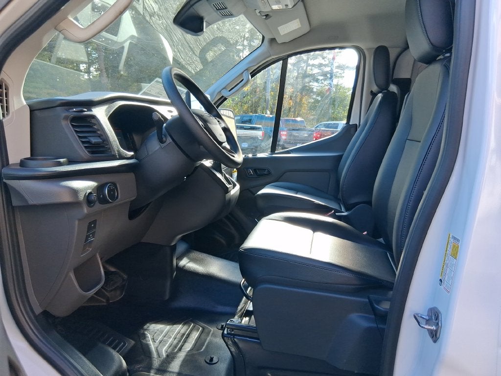2027 Ford Transit-250 Base