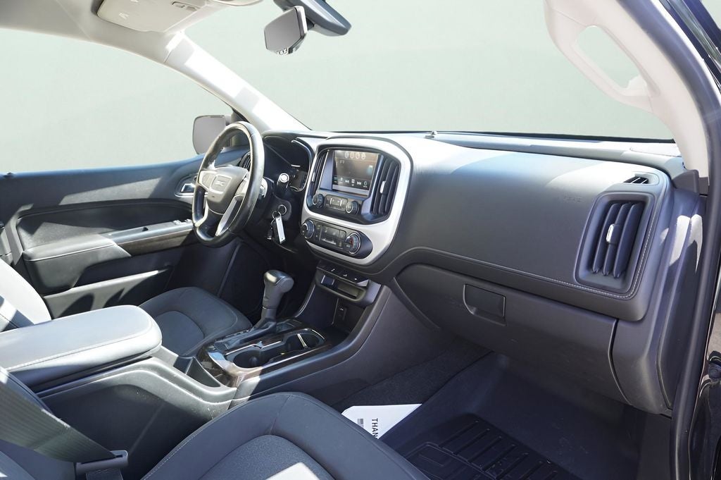 2017 GMC Canyon SLE1