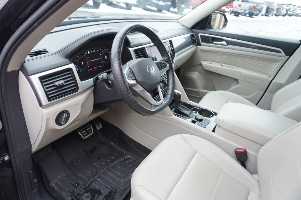 2022 Volkswagen Atlas 3.6L V6 SEL R-Line