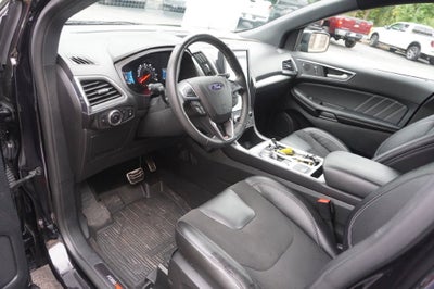 2023 Ford Edge ST