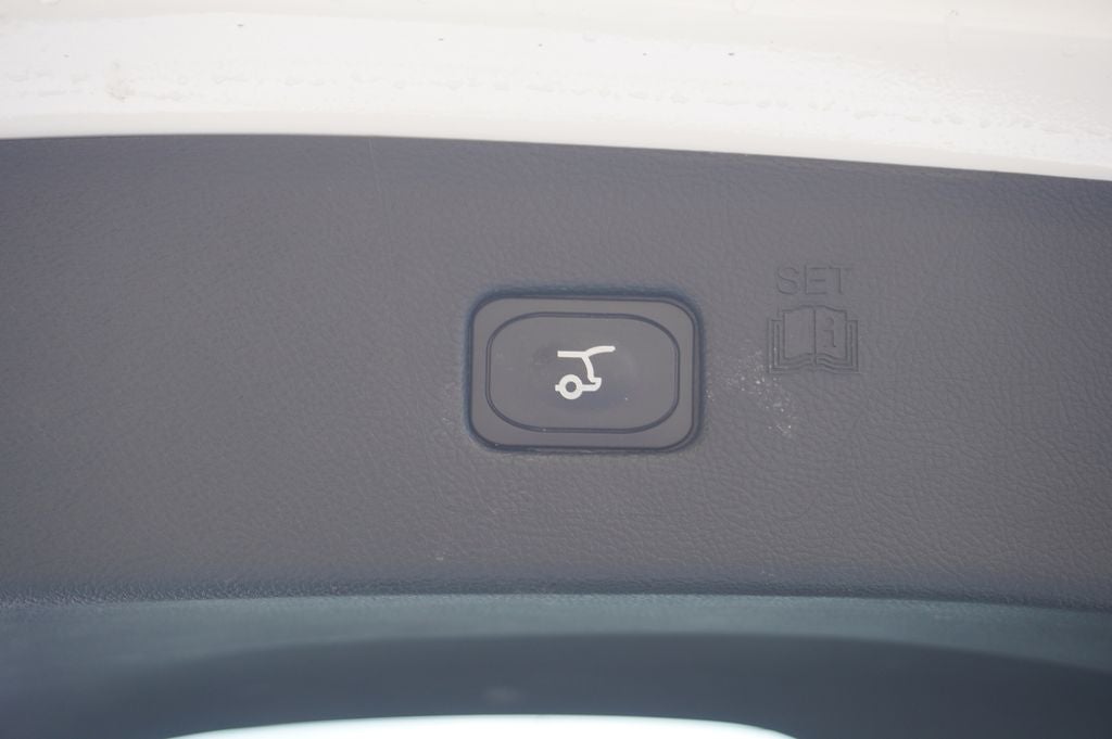 2023 Ford Edge ST Line