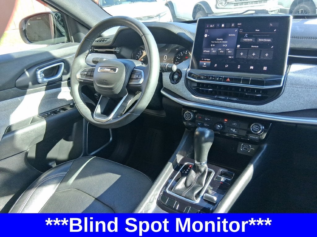 2023 Jeep Compass Latitude Lux