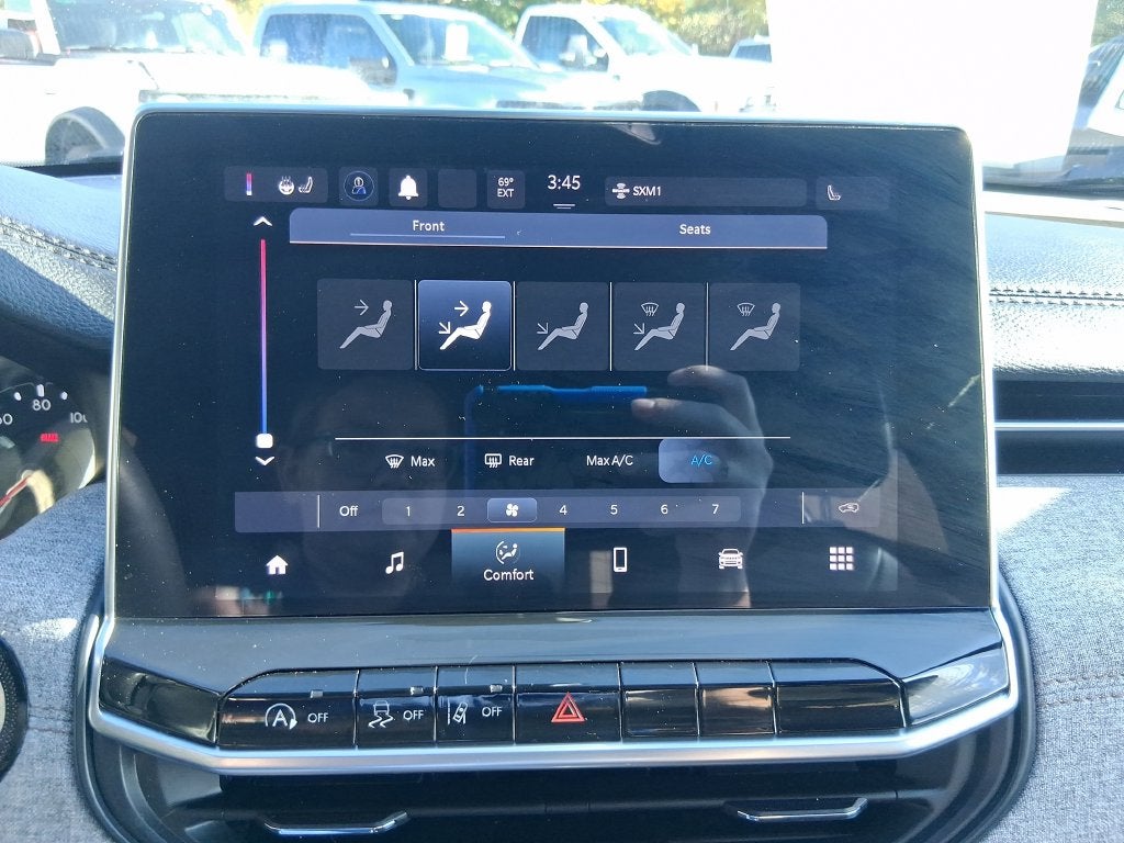 2023 Jeep Compass Latitude Lux