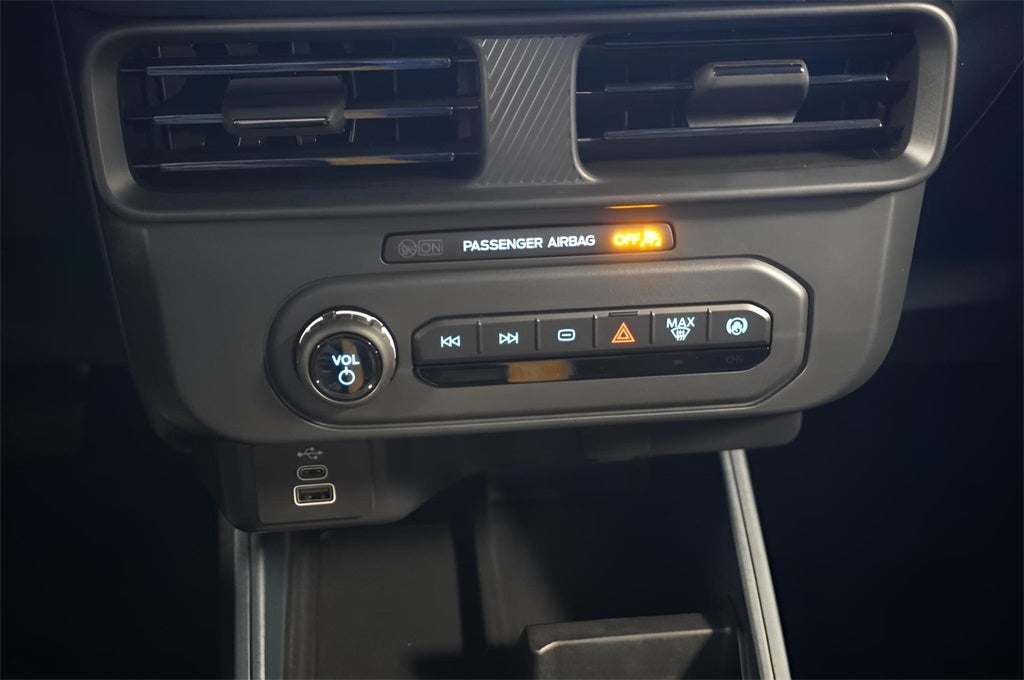 2025 Ford Maverick XL