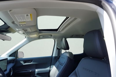 2025 Ford Maverick Lariat