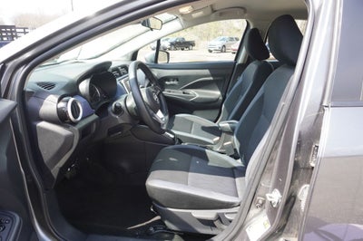 2023 Nissan Versa 1.6 SV