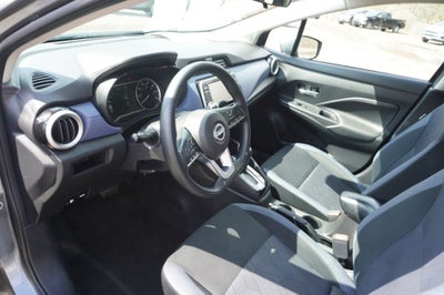 2023 Nissan Versa 1.6 SV
