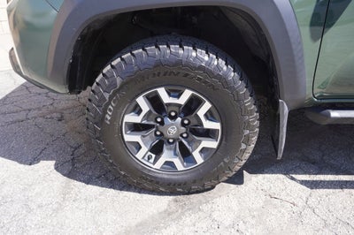 2022 Toyota Tacoma TRD Off-Road V6