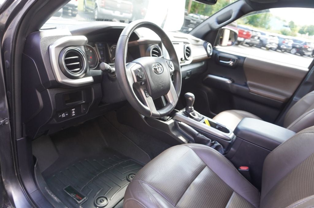 2016 Toyota Tacoma Limited V6