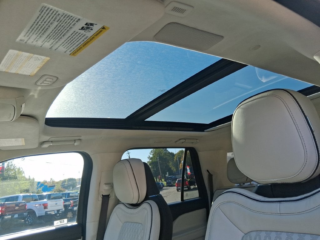 2024 Lincoln Navigator L Black Label