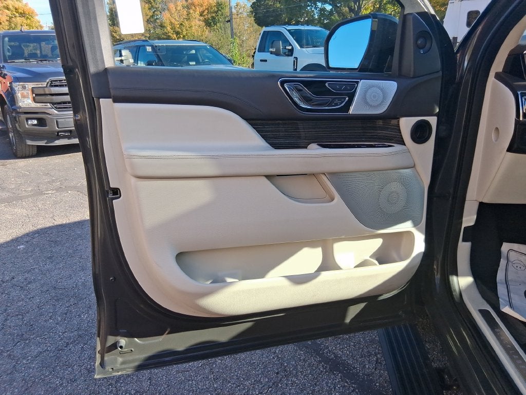 2024 Lincoln Navigator L Black Label