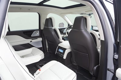 2022 Lincoln Aviator Plug-In Hybrid Black Label Grand Touring