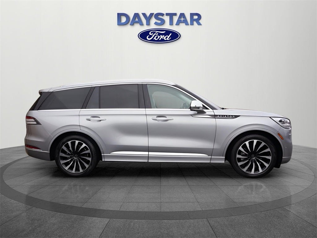 2022 Lincoln Aviator Plug-In Hybrid Black Label Grand Touring