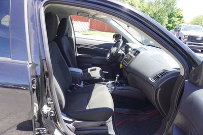 2016 Mitsubishi Outlander Sport 2.0 ES