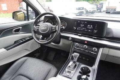 2023 Kia Carnival LX Seat Package