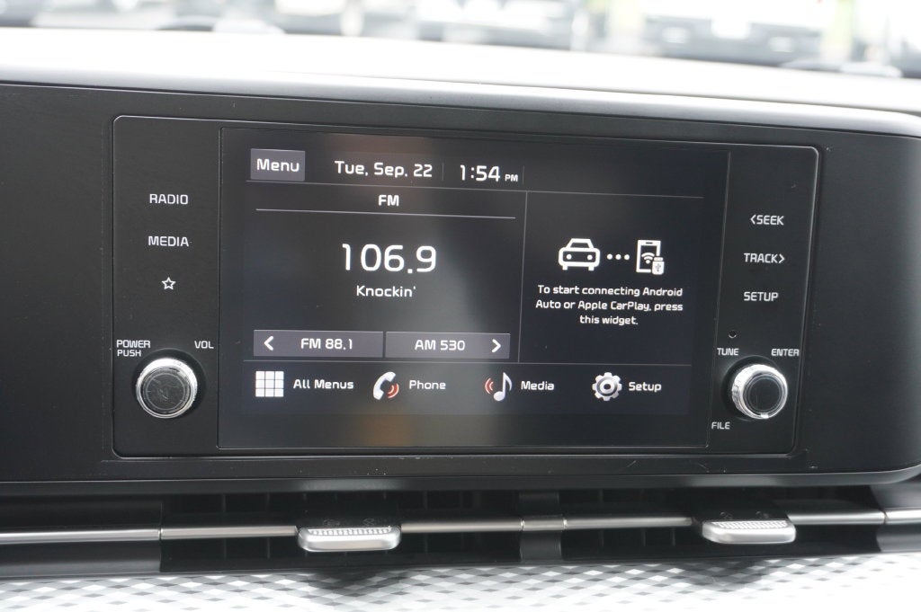 2023 Kia Carnival LX Seat Package