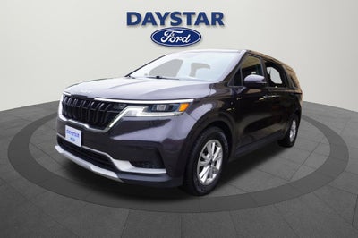 2023 Kia Carnival LX Seat Package