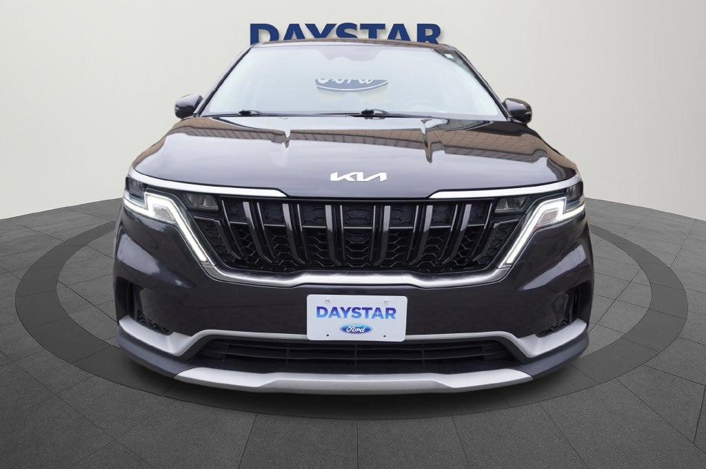 2023 Kia Carnival LX Seat Package